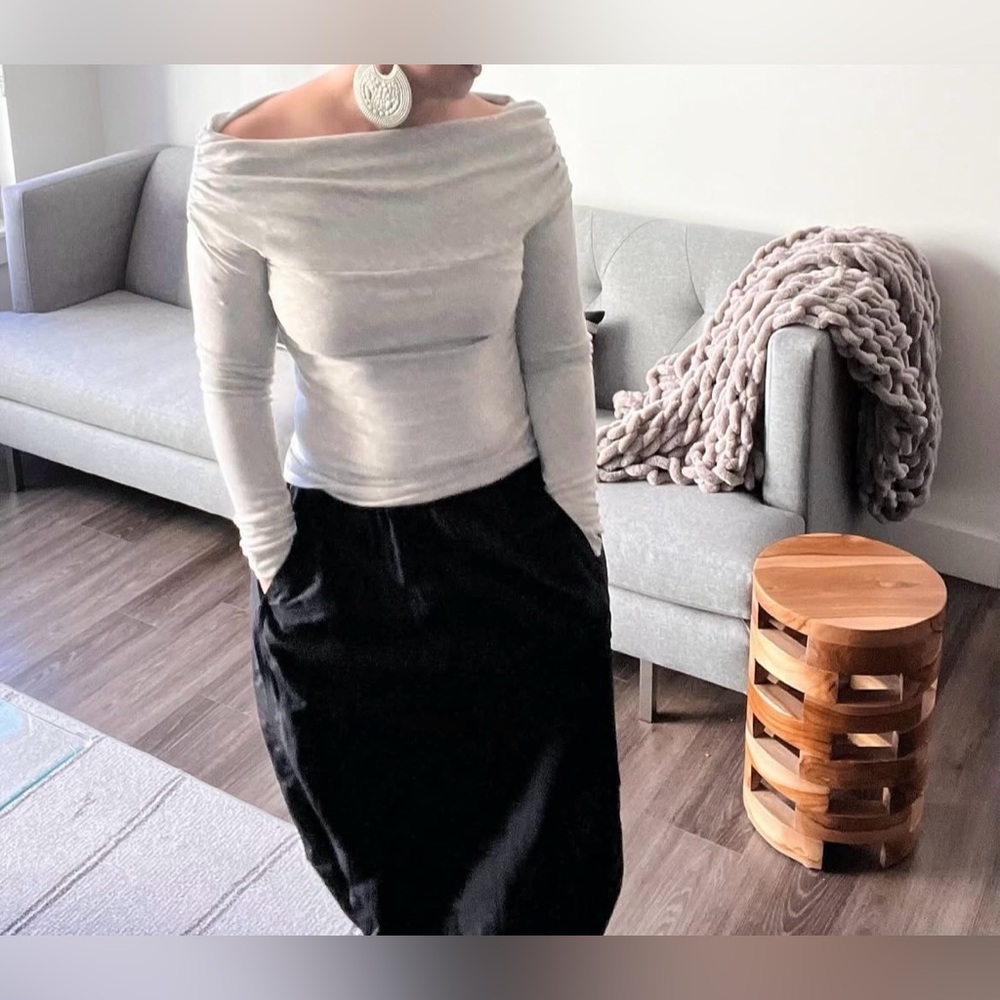 Zara Black Midi Bubble Skirt